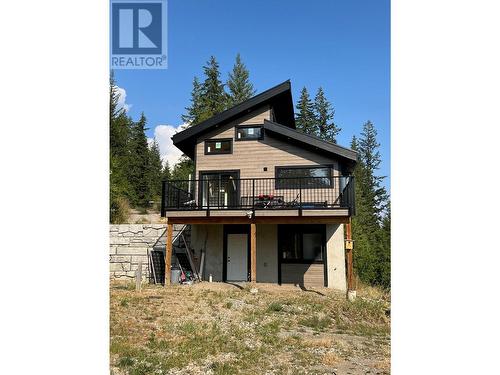 7426 Anglemont Way, Anglemont, BC - Outdoor With Deck Patio Veranda