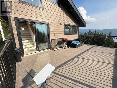 7426 Anglemont Way, Anglemont, BC - Outdoor With Exterior