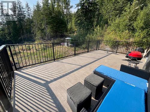 7426 Anglemont Way, Anglemont, BC - Outdoor With Deck Patio Veranda