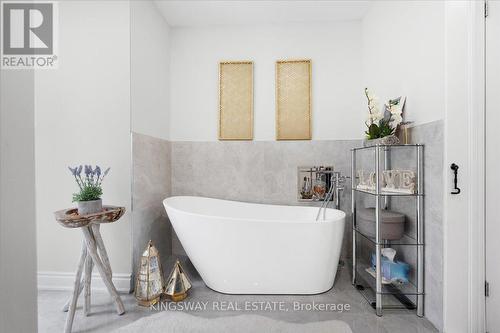 265 Wycliffe Avenue, Vaughan (Islington Woods), ON - Indoor Photo Showing Bathroom