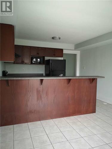 2622 Bur Oak Avenue, Markham (Cornell), ON - Indoor Photo Showing Kitchen