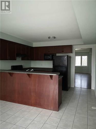 2622 Bur Oak Avenue, Markham (Cornell), ON - Indoor Photo Showing Kitchen