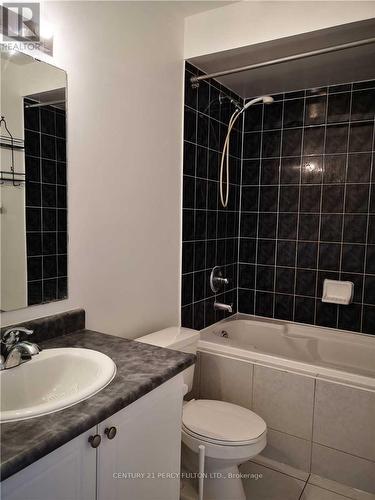 2622 Bur Oak Avenue, Markham (Cornell), ON - Indoor Photo Showing Bathroom