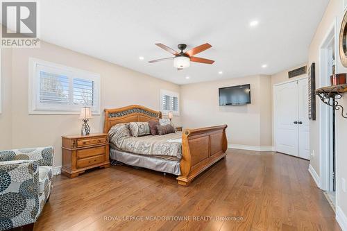 15219 Argyll Road, Halton Hills (Georgetown), ON - Indoor Photo Showing Bedroom