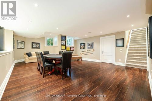 6634 Carriage Trail, Burlington, ON - Indoor Photo Showing Dining Room