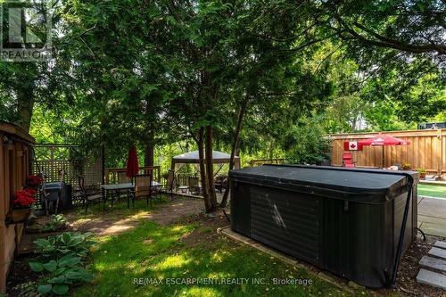 15 Laurendale Avenue, Hamilton (Waterdown), ON - Outdoor With Deck Patio Veranda