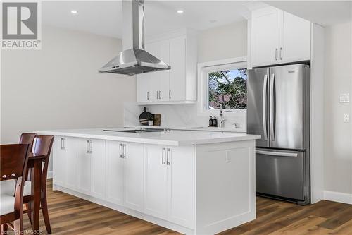 1889 3Rd Avenue, Owen Sound, ON - Indoor Photo Showing Kitchen