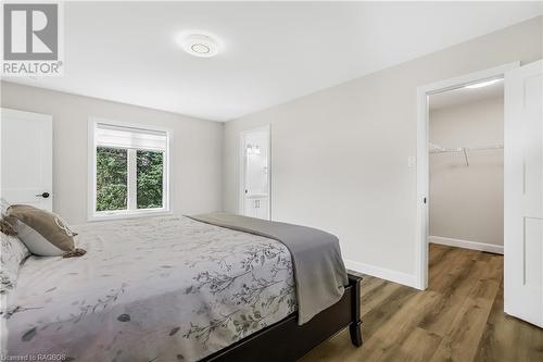 1889 3Rd Avenue, Owen Sound, ON - Indoor Photo Showing Bedroom