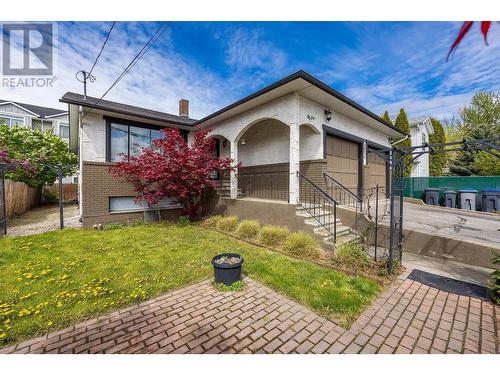 2024 Wilkinson Street, Kelowna, BC - Outdoor