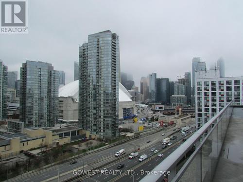 310 - 410 Queens Quay W, Toronto, ON - Outdoor With View