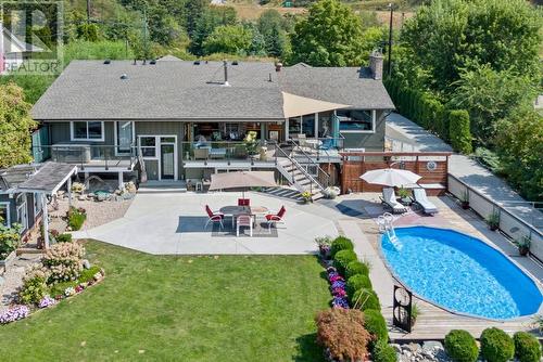 981 16Th Street Ne, Salmon Arm, BC - Outdoor With In Ground Pool With Deck Patio Veranda