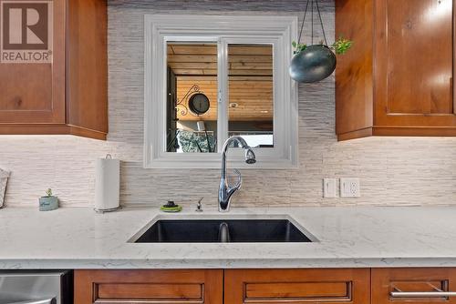 981 16Th Street Ne, Salmon Arm, BC - Indoor Photo Showing Kitchen With Double Sink