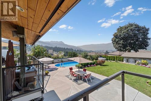 981 16Th Street Ne, Salmon Arm, BC - Outdoor With In Ground Pool