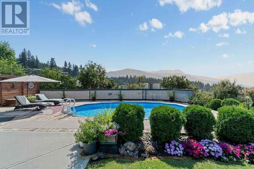 981 16Th Street Ne, Salmon Arm, BC - Outdoor With In Ground Pool