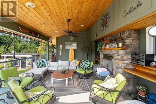 981 16Th Street Ne, Salmon Arm, BC -  With Fireplace With Deck Patio Veranda With Exterior