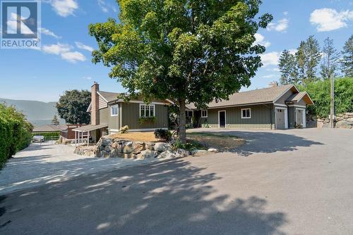 981 16Th Street Ne, Salmon Arm, BC - Outdoor