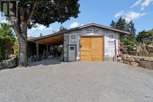 981 16Th Street Ne, Salmon Arm, BC - Outdoor