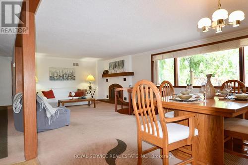 1073 Water Street, Peterborough (Northcrest), ON - Indoor Photo Showing Dining Room