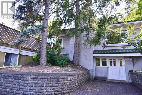 1073 Water Street, Peterborough (Northcrest), ON - Outdoor