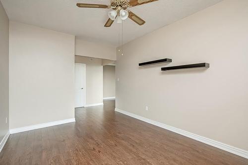 5250 Lakeshore Road|Unit #1009, Burlington, ON - Indoor Photo Showing Other Room