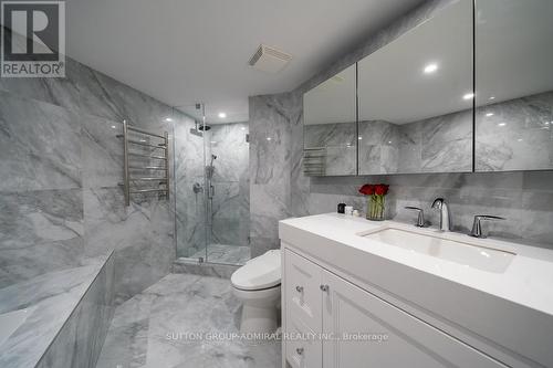 301 - 278 Bloor Street E, Toronto (Rosedale-Moore Park), ON - Indoor Photo Showing Bathroom