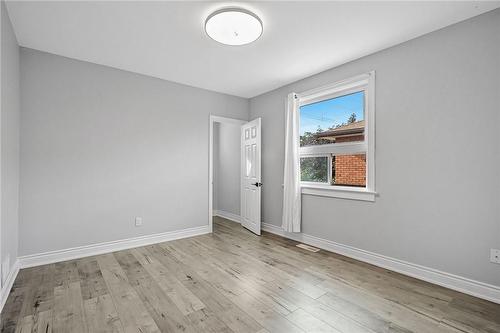 146 Craigroyston Road, Hamilton, ON - Indoor Photo Showing Other Room