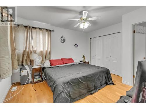 4322 Highland Drive, Prince George, BC - Indoor Photo Showing Bedroom