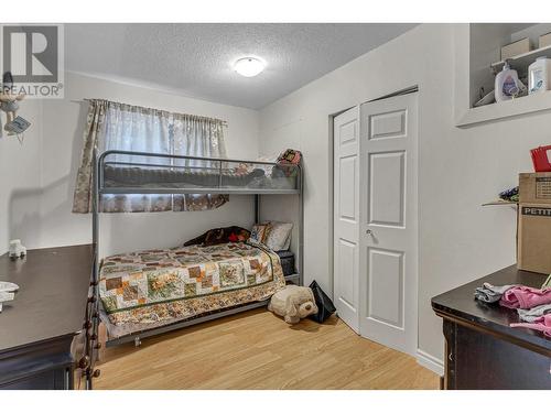 4322 Highland Drive, Prince George, BC - Indoor Photo Showing Bedroom