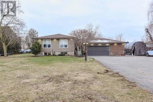 8136 Hornby Road, Halton Hills, ON - Outdoor