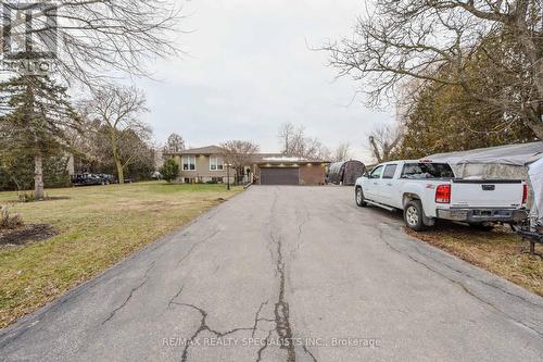 8136 Hornby Road, Halton Hills, ON - Outdoor