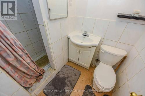 8136 Hornby Road, Halton Hills, ON - Indoor Photo Showing Bathroom