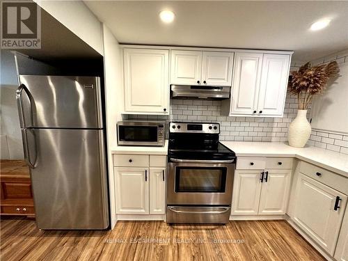 312 East 45Th Street, Hamilton (Hampton Heights), ON - Indoor Photo Showing Kitchen