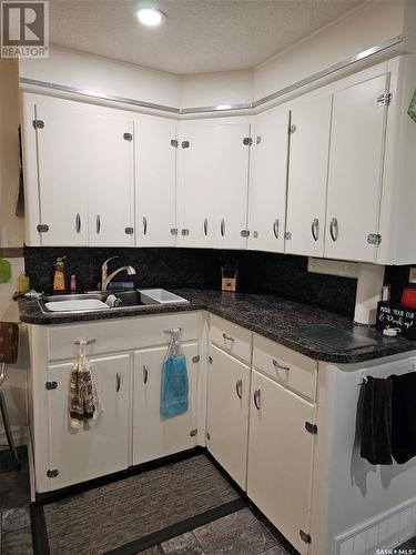 #10 Carefree Park, Bone Creek Rm No. 108, SK - Indoor Photo Showing Kitchen