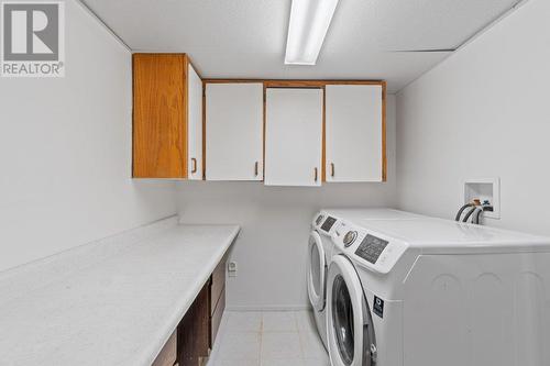 860 4 Avenue Se Lot# 2, Salmon Arm, BC - Indoor Photo Showing Laundry Room