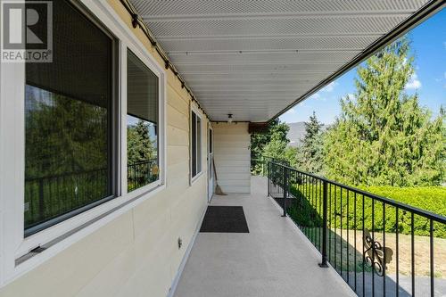 860 4 Avenue Se Lot# 2, Salmon Arm, BC - Outdoor With Exterior