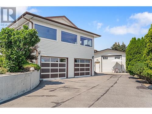 3795 Salloum Road, West Kelowna, BC - Outdoor