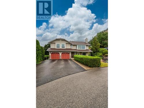 6395 Newton Court, Summerland, BC - Outdoor With Deck Patio Veranda With Facade