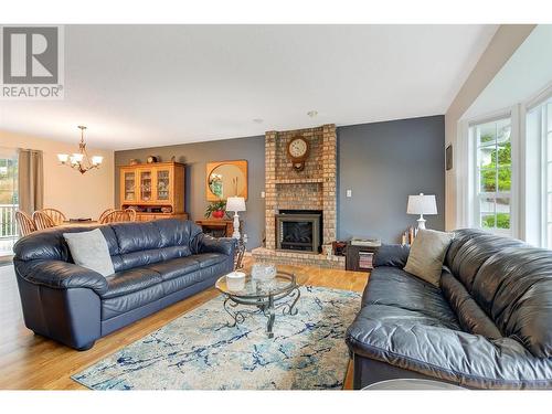 6395 Newton Court, Summerland, BC - Indoor Photo Showing Living Room With Fireplace