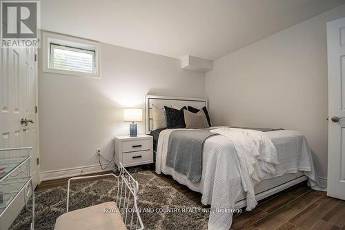 32 Broad Street, Kawartha Lakes (Lindsay), ON - Indoor Photo Showing Bedroom