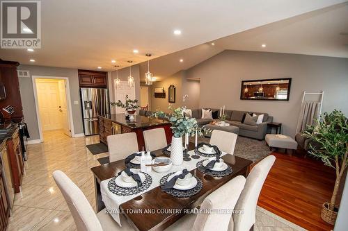 32 Broad Street, Kawartha Lakes (Lindsay), ON - Indoor Photo Showing Dining Room