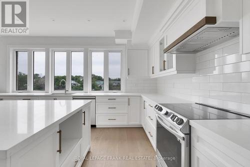 42 Pond Street, Trent Hills (Hastings), ON - Indoor Photo Showing Kitchen With Upgraded Kitchen