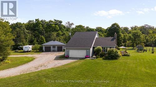 2819 Old Orchard Road, Springwater, ON - Outdoor