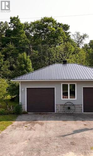 2819 Old Orchard Road, Springwater, ON - Outdoor