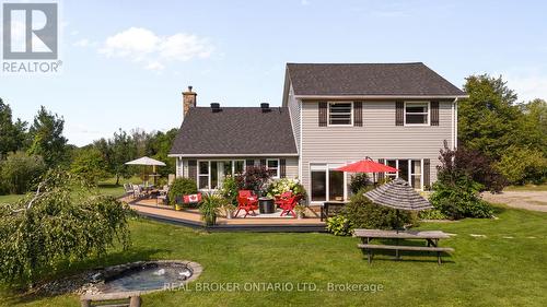 2819 Old Orchard Road, Springwater, ON - Outdoor