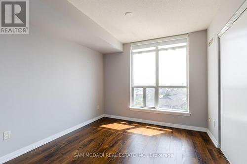 804 - 220 Forum Drive, Mississauga, ON - Indoor Photo Showing Other Room