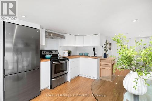 27 Wright Avenue, Toronto (Roncesvalles), ON - Indoor Photo Showing Kitchen