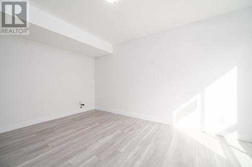 118-2648 Tranquille Rd, Kamloops, BC - Indoor Photo Showing Other Room