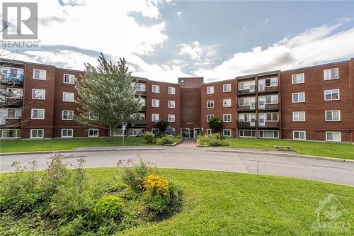 2044 Arrowsmith Drive Unit#101A, Ottawa, ON - Outdoor With Facade