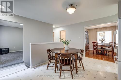 34 Eula White Place, London, ON - Indoor Photo Showing Dining Room