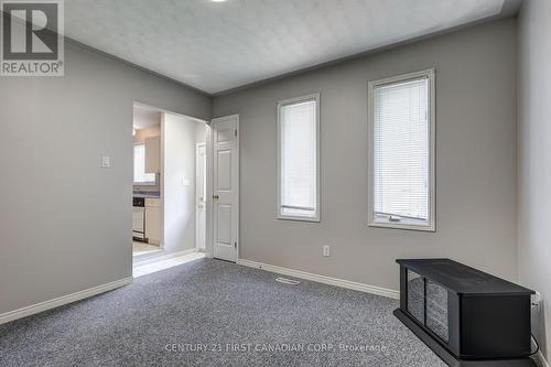 34 Eula White Place, London, ON - Indoor Photo Showing Other Room